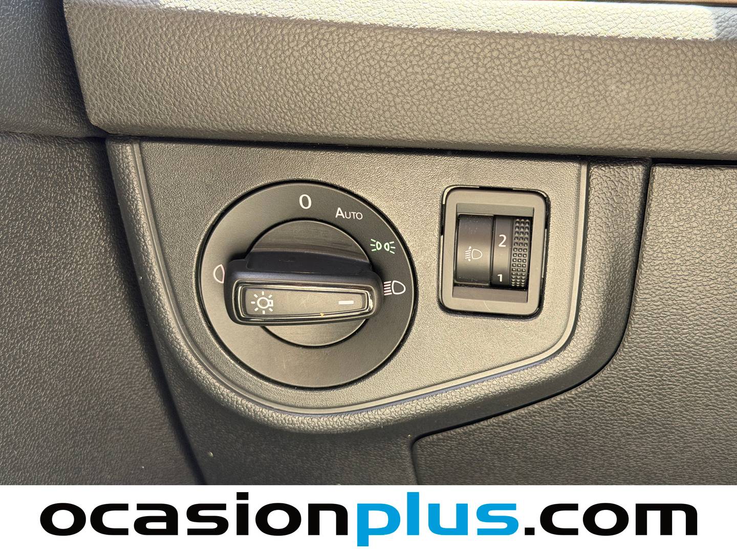 Equipamiento del Volkswagen Polo Volkswagen Polo Advance 1.0 TSI (95 CV)