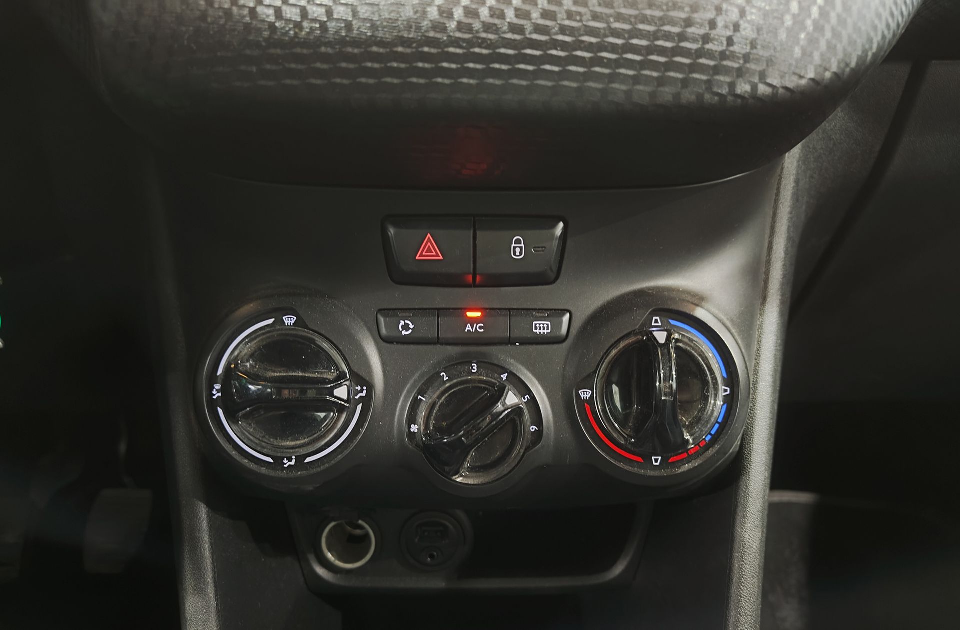 Peugeot 2008 PureTech 82 Active - foto 27