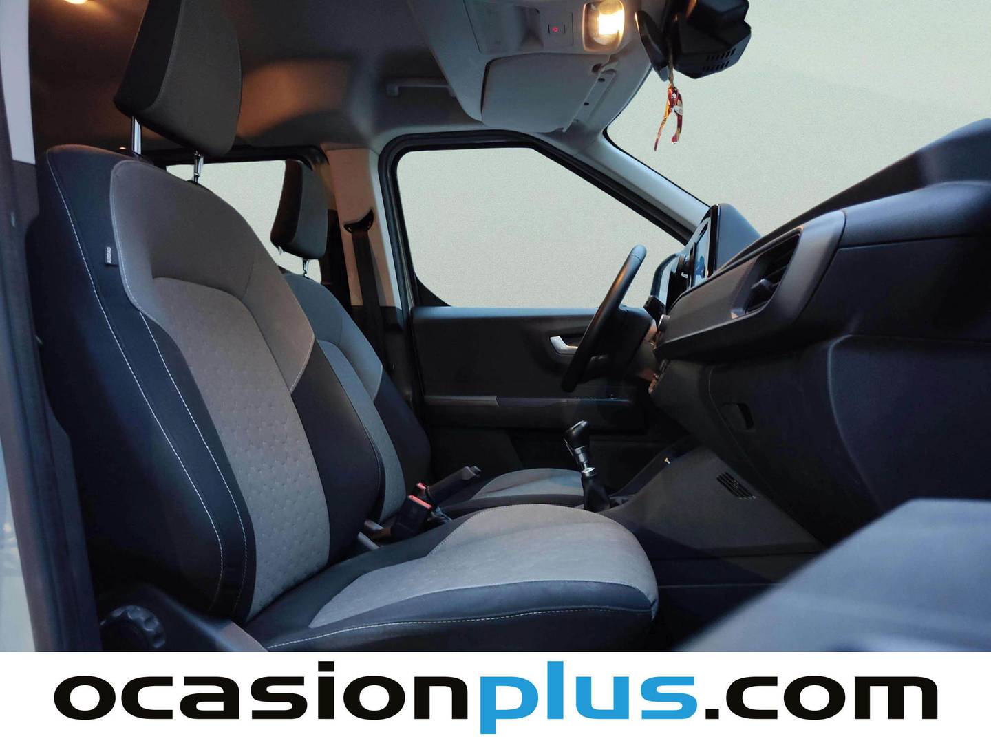 Ford Tourneo Courier Ford Tourneo Courier 1.0 EcoBoost Titanium (125 CV) gasolina