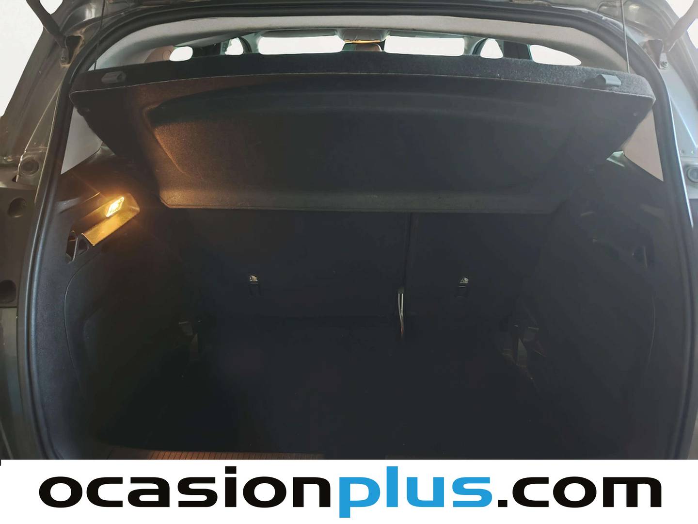 Fotos maletero Opel Crossland X Opel Crossland X 1.2 Turbo S&S Selective Auto (110 CV)