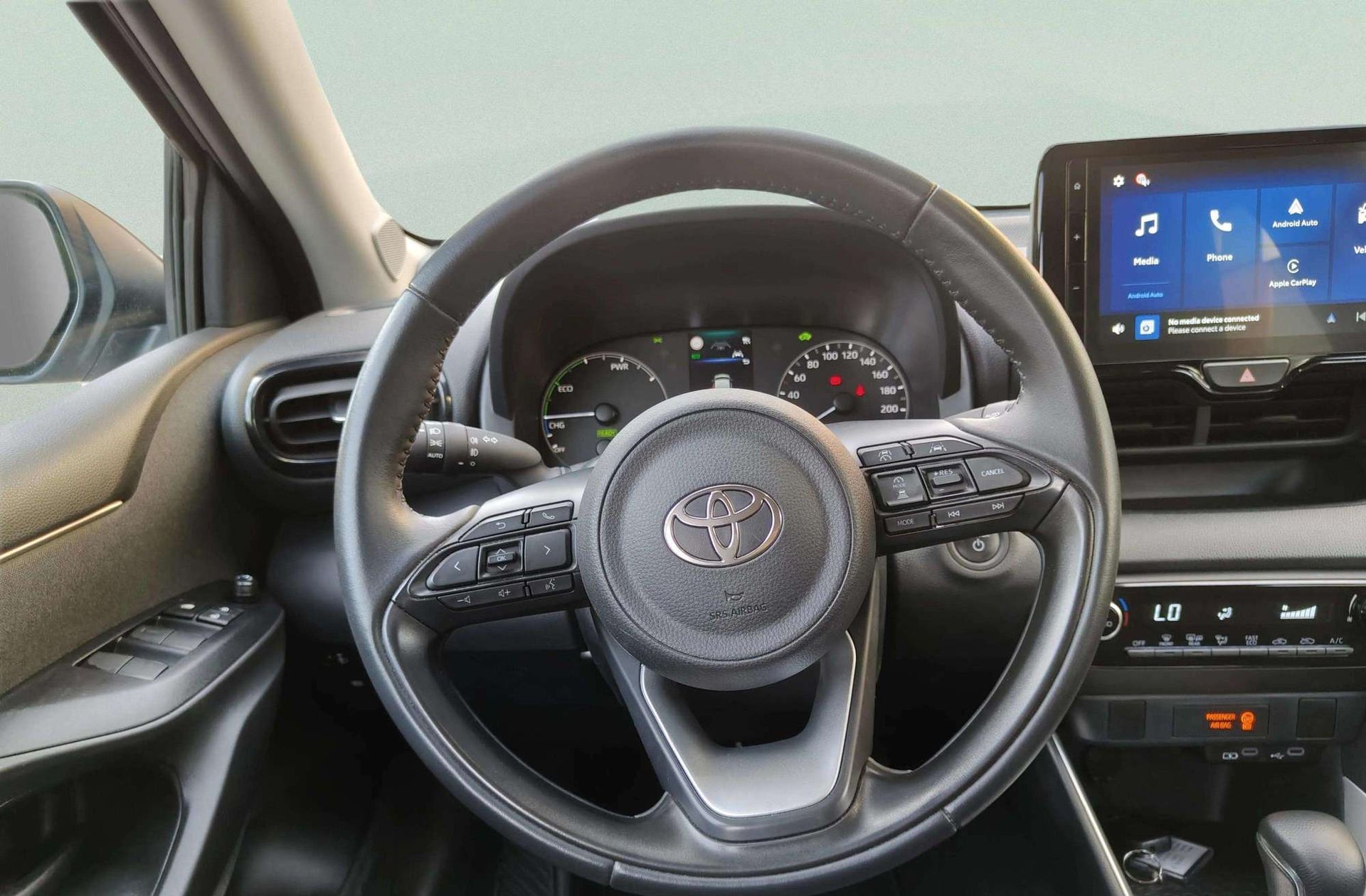 Toyota Yaris 120H Active Plus - foto 20