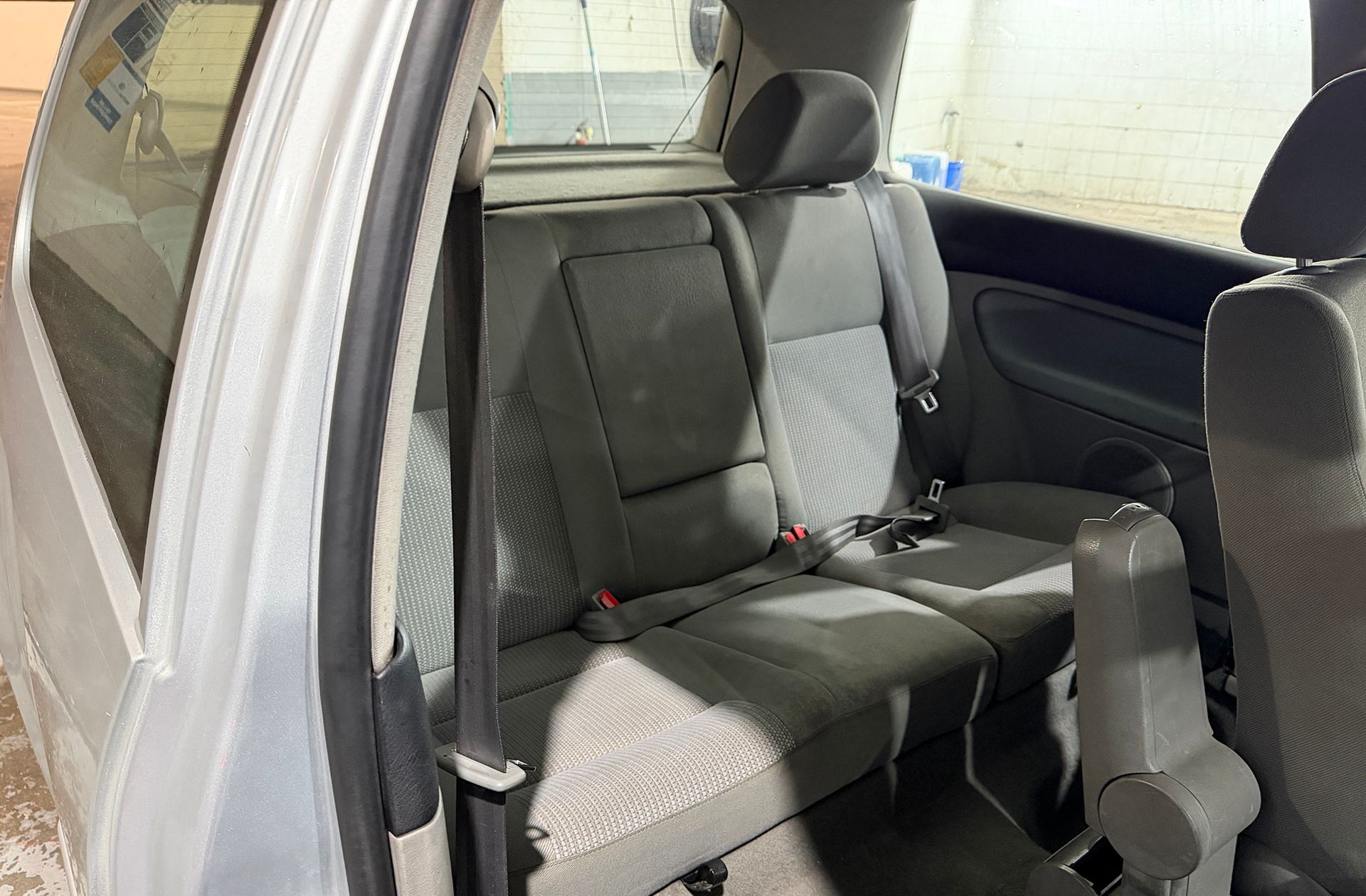 Volkswagen Golf Conceptline 1.6 - foto 12