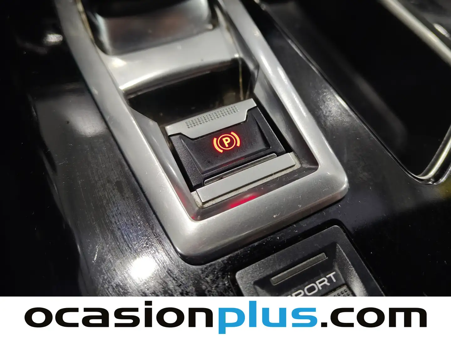 Foto Peugeot 3008 Peugeot 3008 THP 165 GT Line S&S Auto  (165 CV)