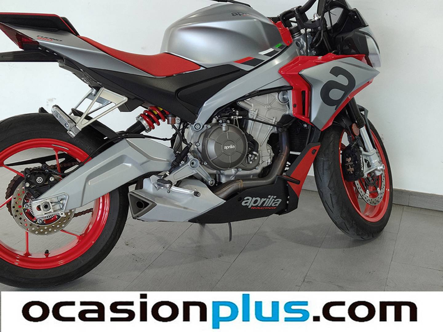 Foto Aprilia Tuono 660 EURO 5 Aprilia Tuono 660 EURO 5 (95 CV)