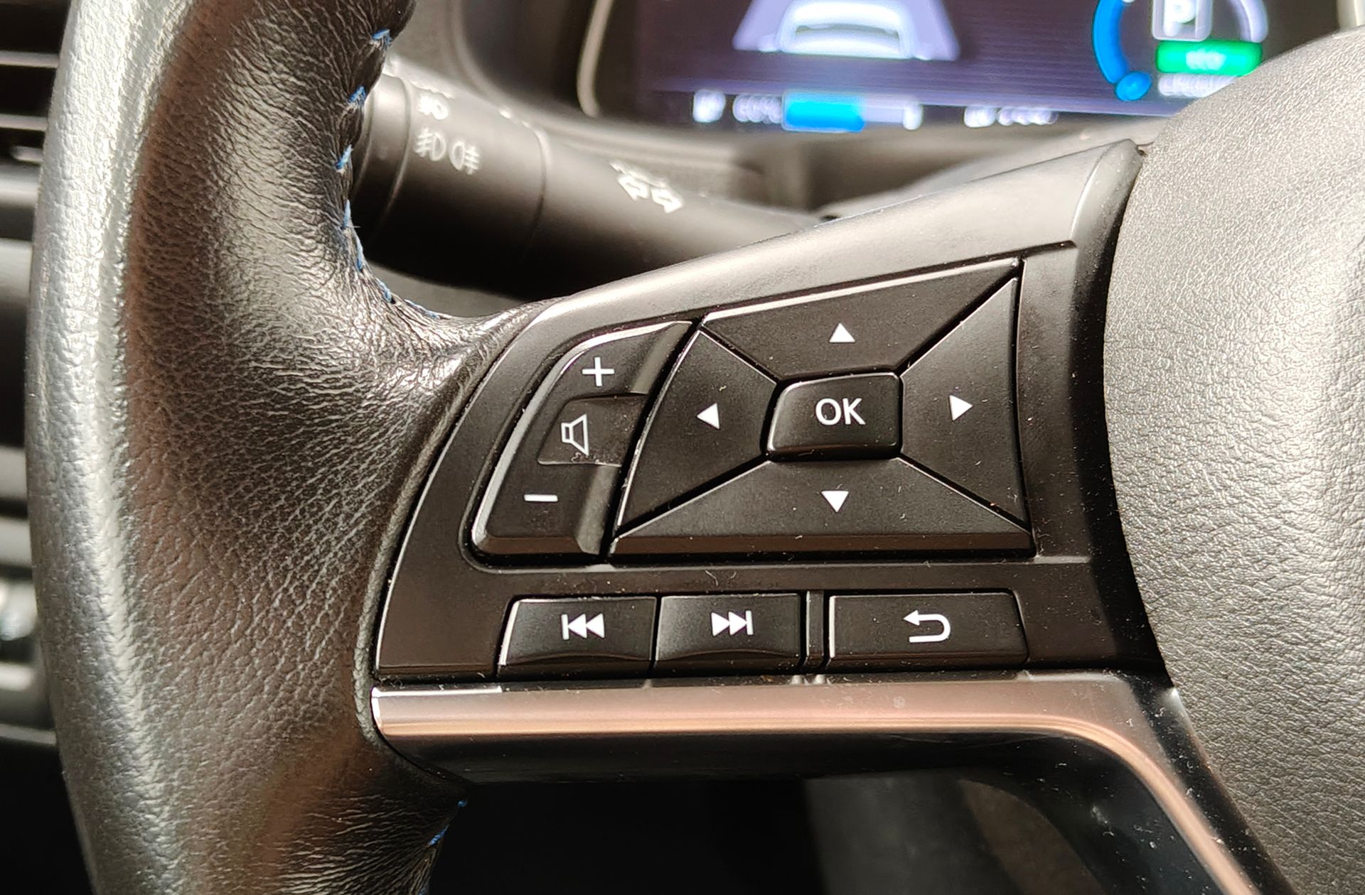 Nissan Leaf 40kWh Acenta - foto 24