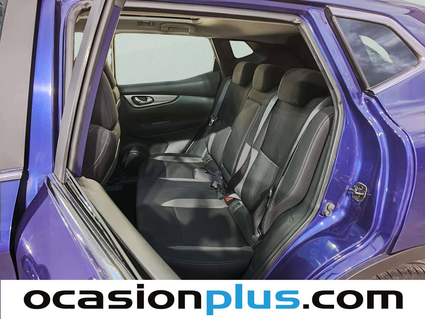 Foto asientos traseros Nissan QASHQAI Nissan Qashqai 1.6 dCi N-Connecta 4x2 XTronic (130 CV)