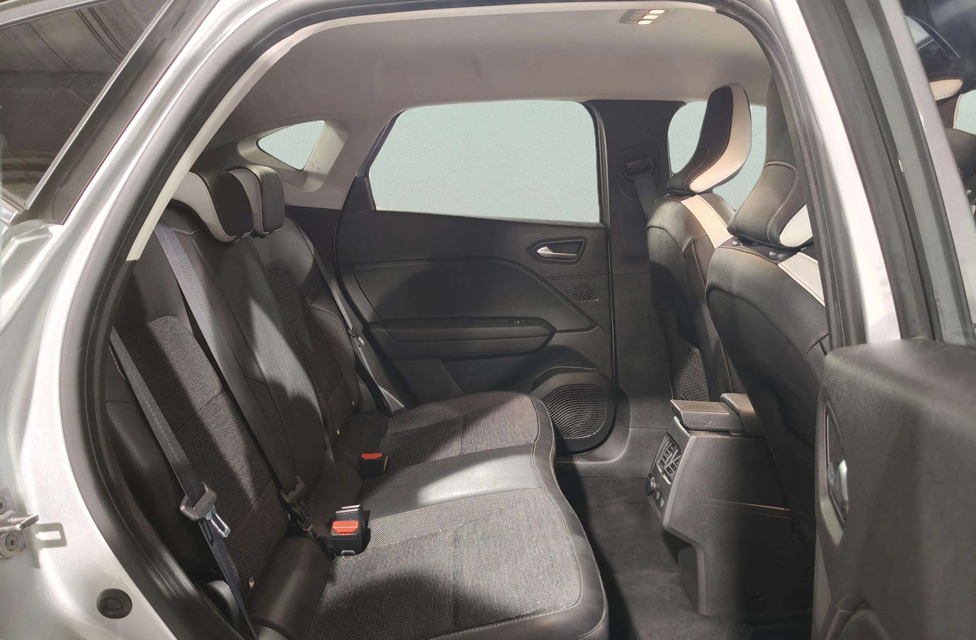 Renault Captur Techno TCe - foto 20