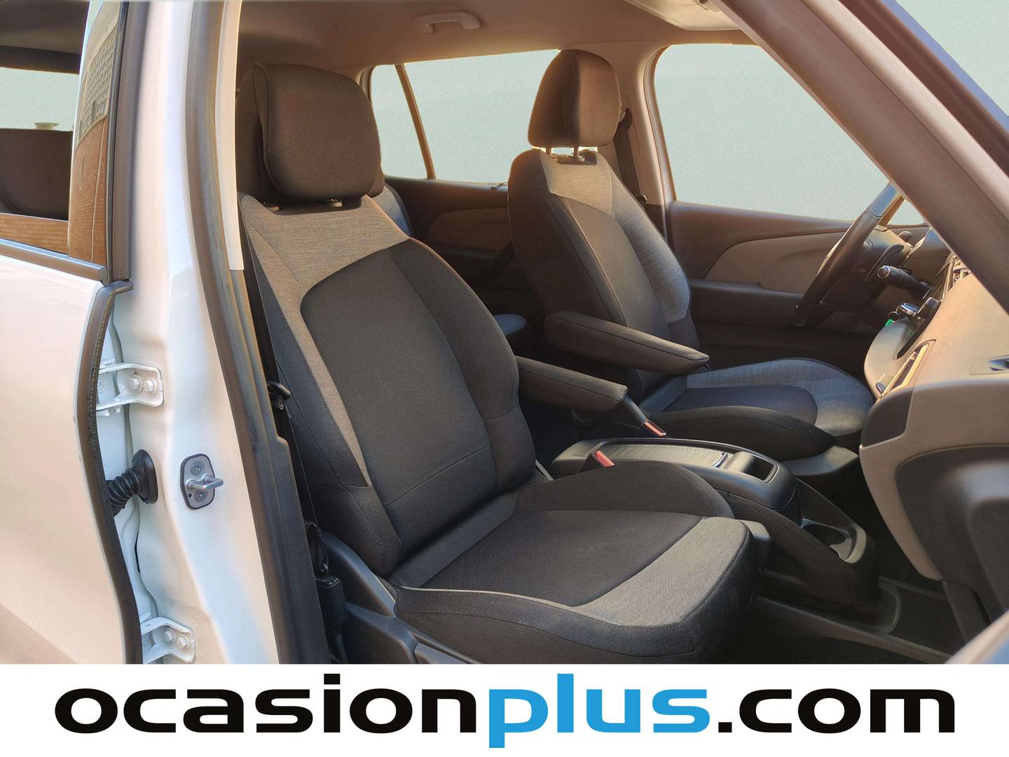 Citroën Grand C4 Picasso Citroën Grand C4 Picasso BlueHDi 120 S&S Feel EAT6 (120 CV) 7 Plazas de segunda mano