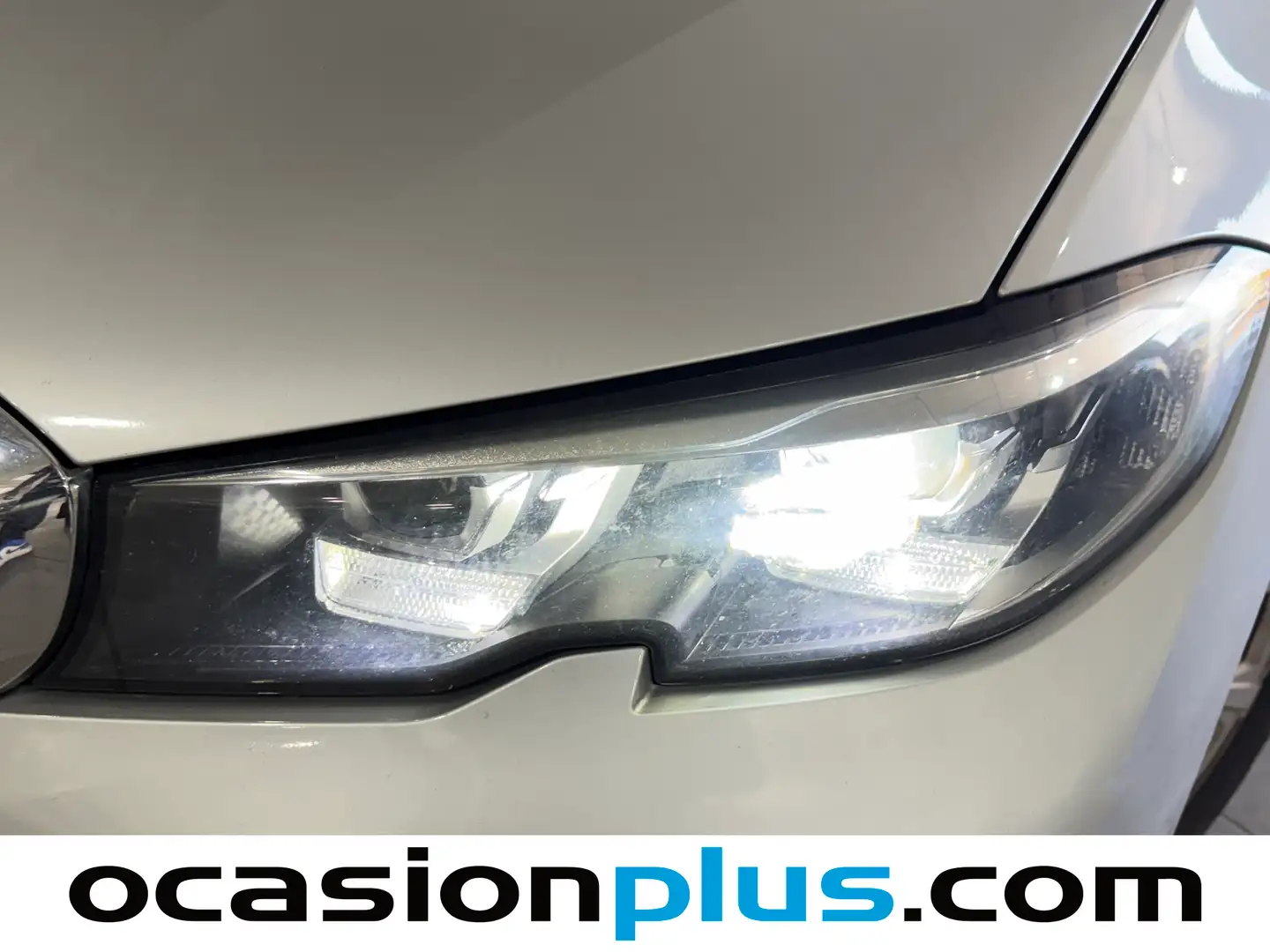 Foto BMW Serie 3 BMW Serie 3 318d Touring (150 CV)