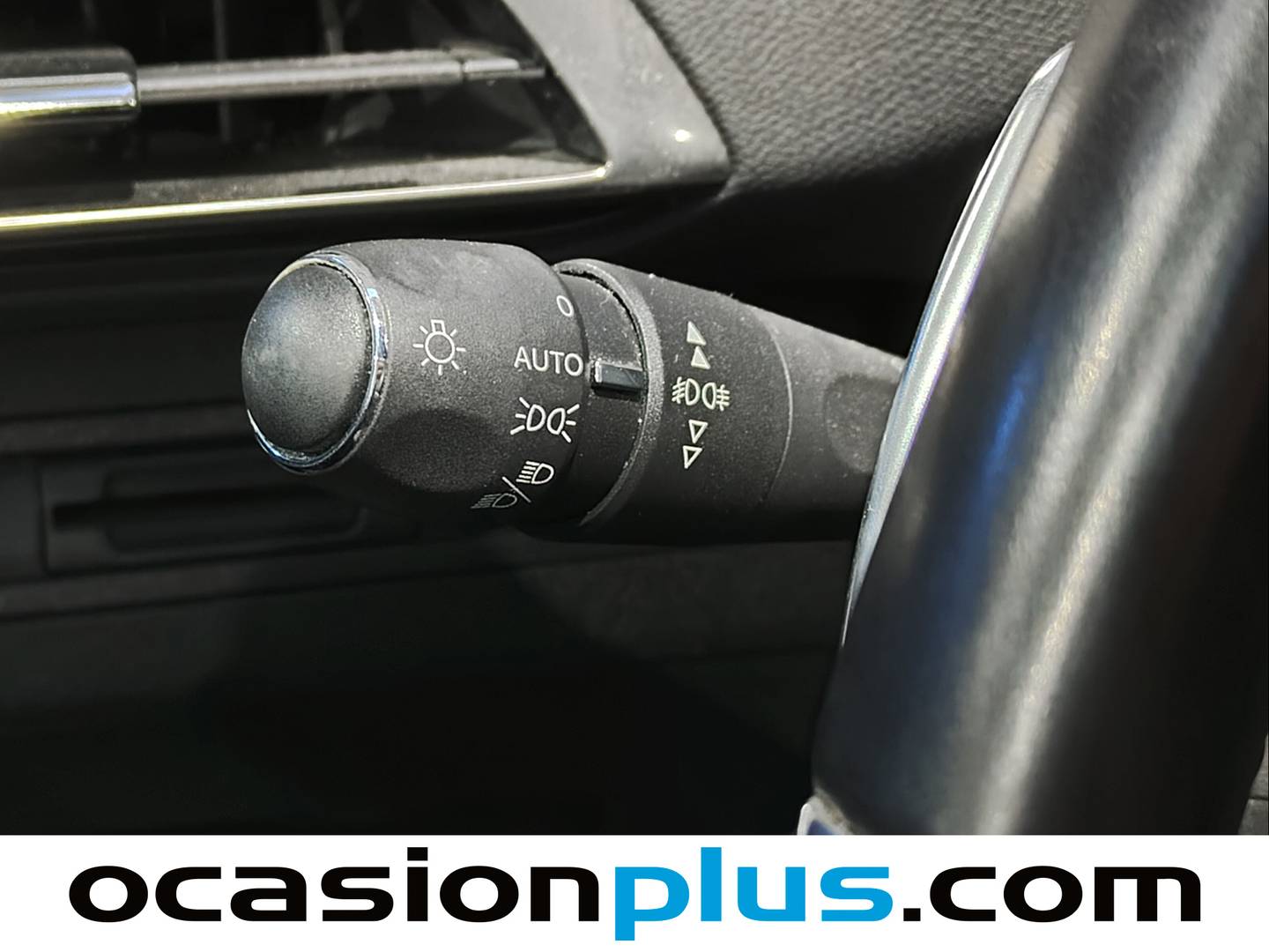 Foto Peugeot 3008 Peugeot 3008 BlueHDI 130 S&S Allure EAT8 (130 CV)