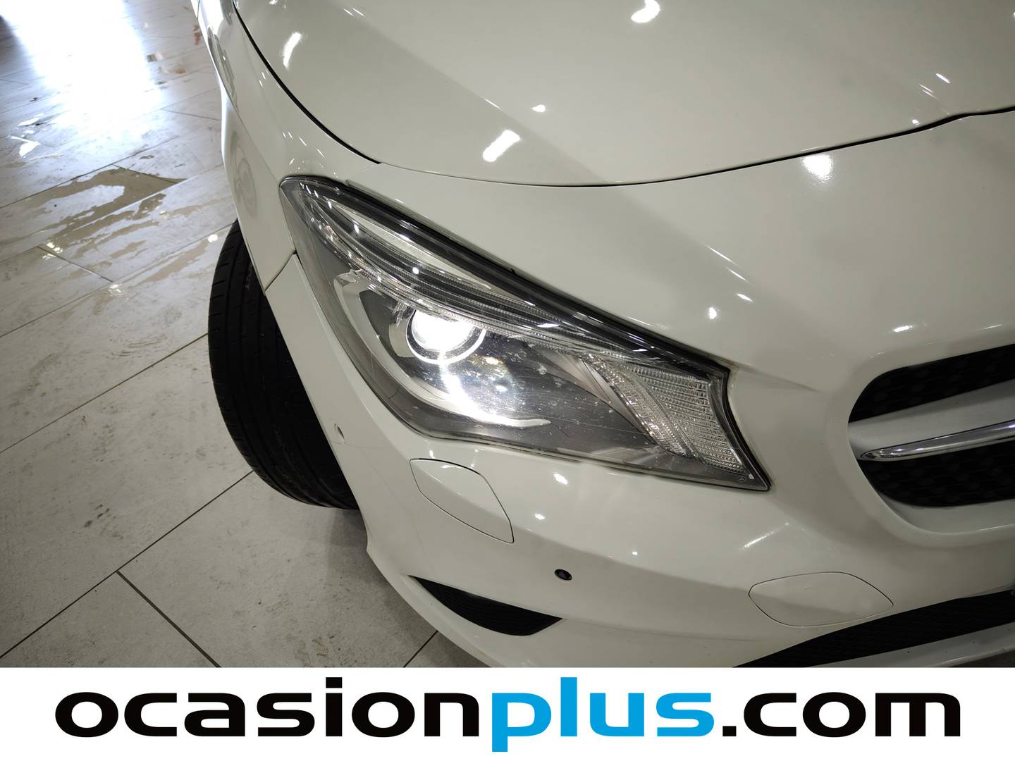 Foto Mercedes CLA Mercedes-Benz CLA 220 CDI Urban (170 CV)