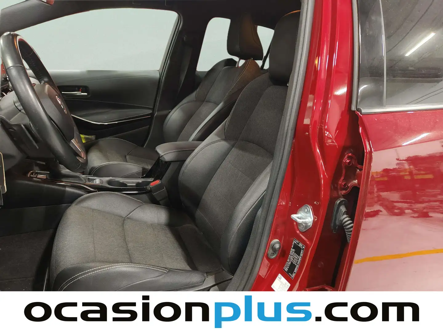 Foto Toyota Corolla Toyota Corolla 2.0 180H Style E-CVT (180 CV)