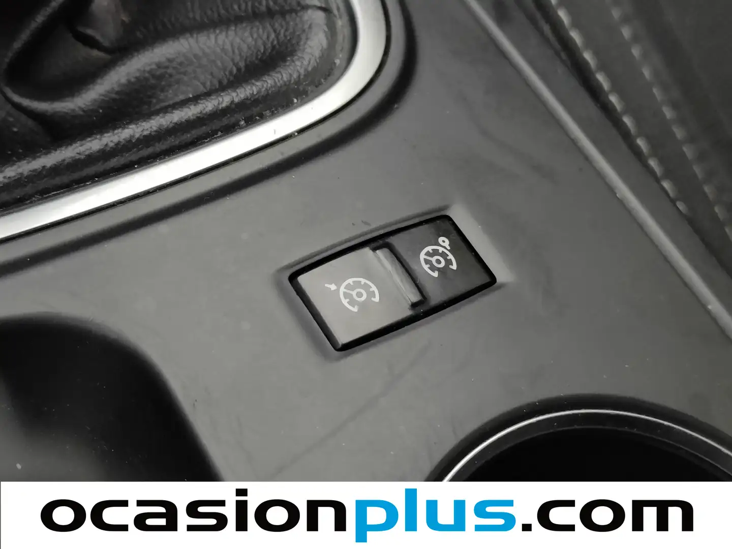 Foto Renault Mégane Renault Megane Limited TCe (140 CV) GPF