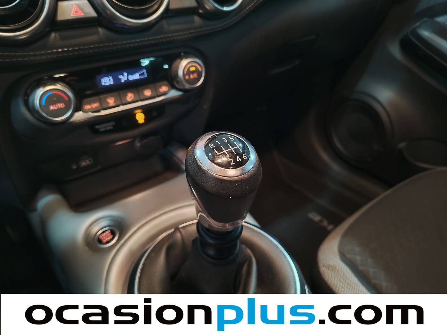 Nissan JUKE Nissan Juke DIG-T N-Connecta 4x2 (117 CV) de segunda mano