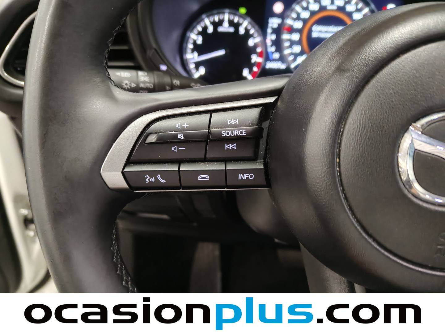 Foto Mazda CX-30 Mazda CX-30 2.5 e-Skyactive G MHEV Prime-Line AT (140 CV)