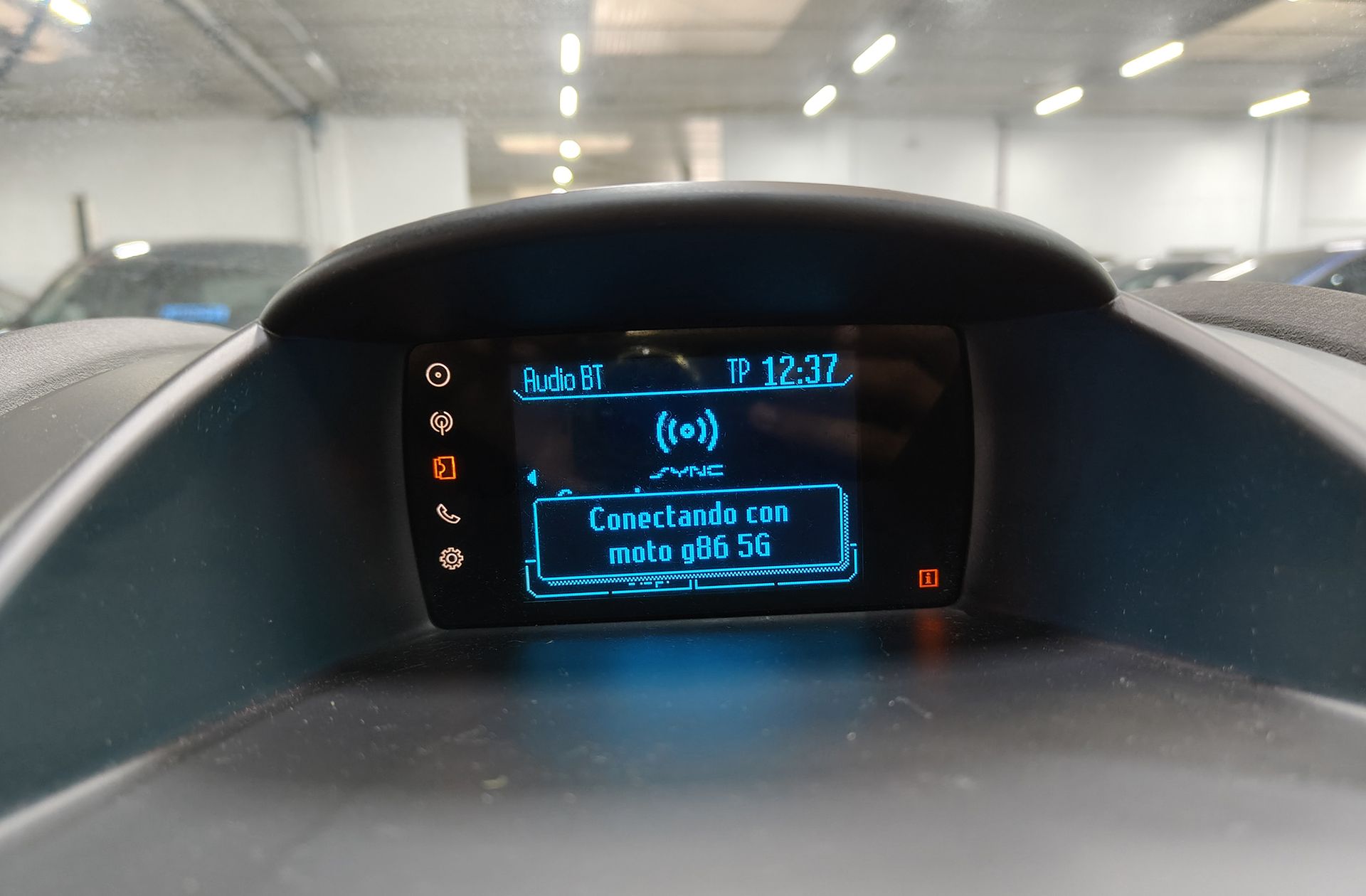 Ford Fiesta 1.0 EcoBoost Trend - foto 27