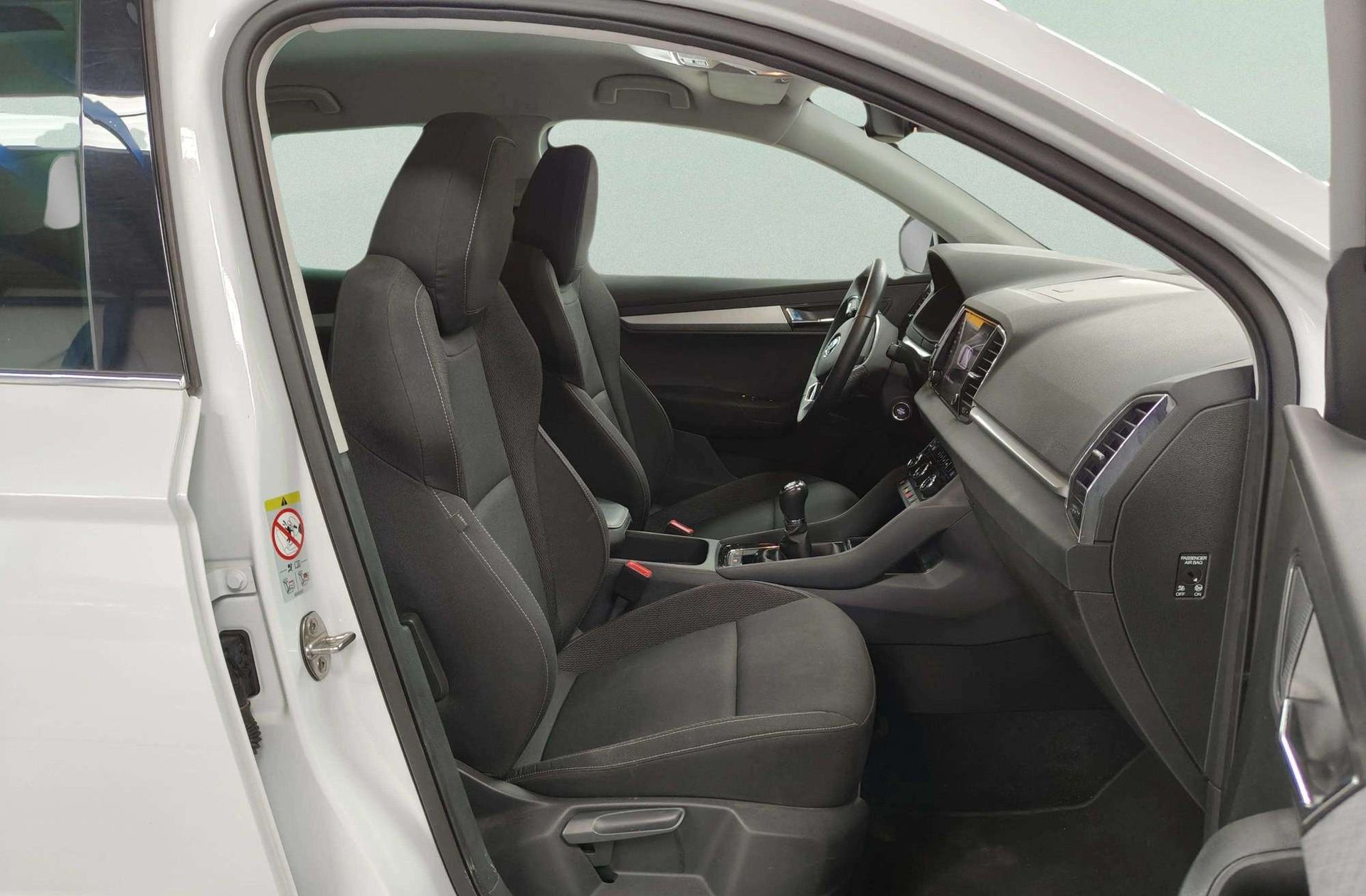 Škoda Karoq 2.0 TDI Selection - foto 17