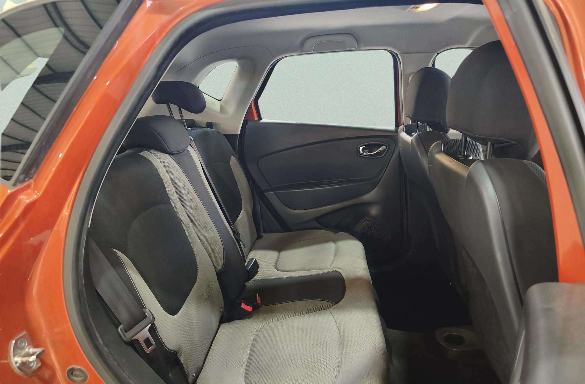 Renault Captur Intens Energy dCi - foto 15