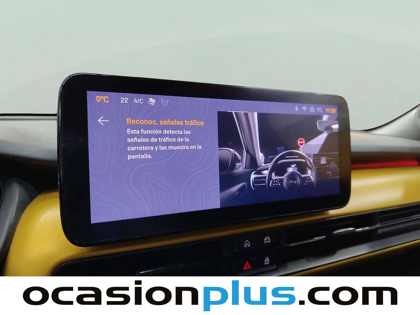 Foto Jeep Avenger Jeep Avenger 1.2 G Summit (100 CV)