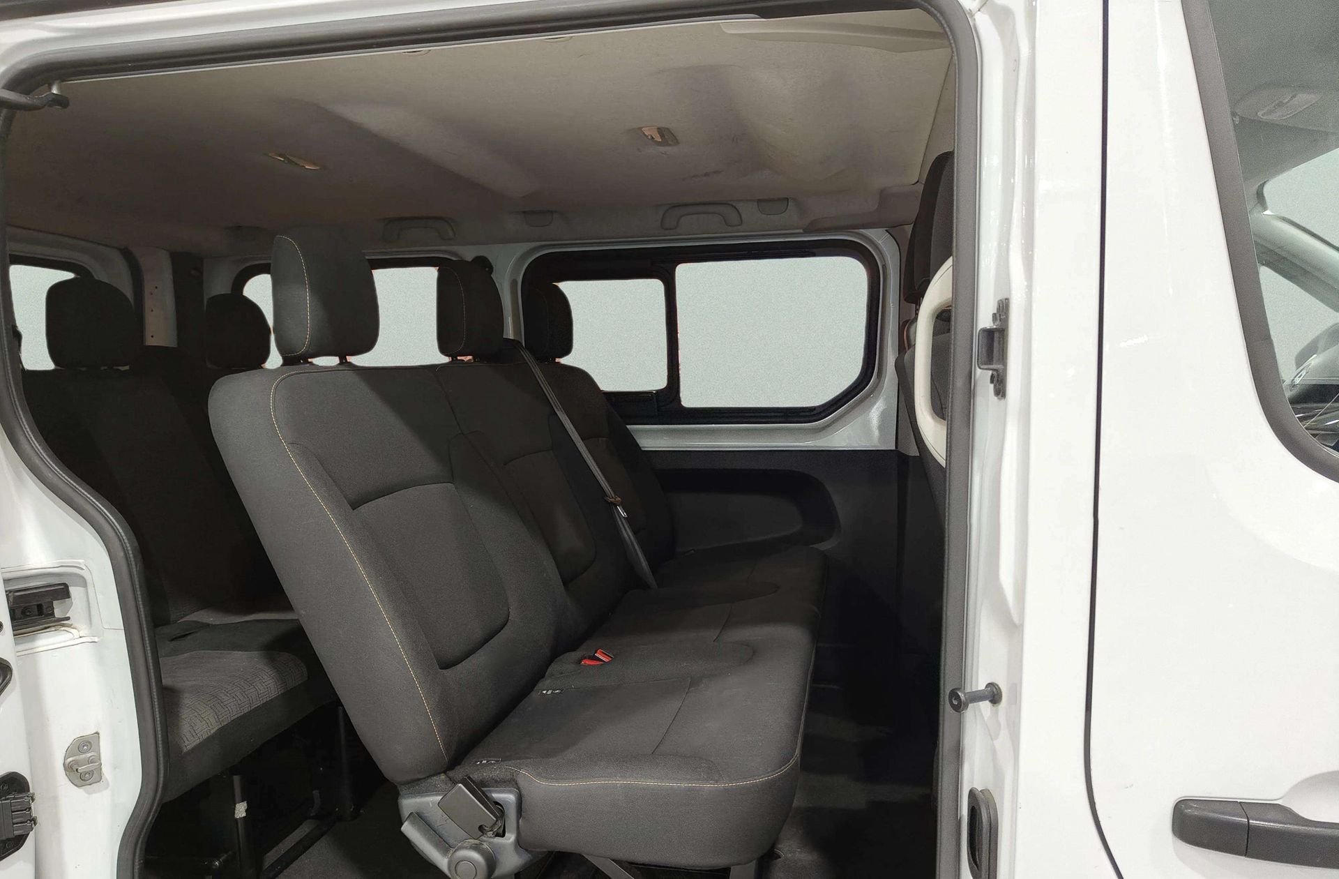 Renault Trafic Combi 9 Energy dCi 9 plazas - foto 13