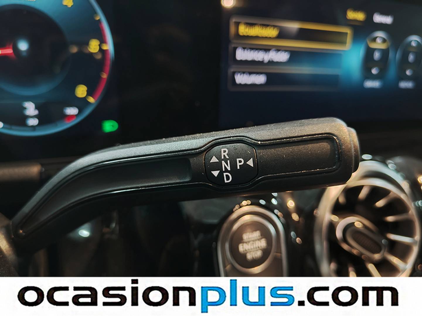 Foto Mercedes GLA Mercedes-Benz GLA 200 D Paquete AMG (150 CV)