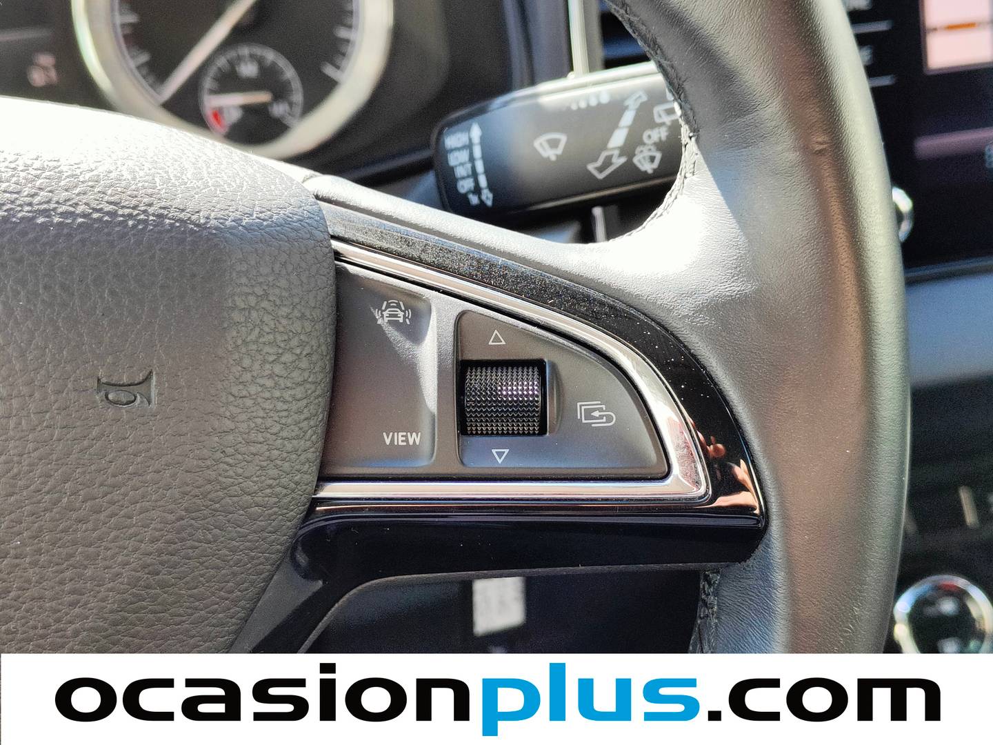 Foto Skoda Karoq Skoda Karoq 1.0 TSI Ambition  (115 CV)