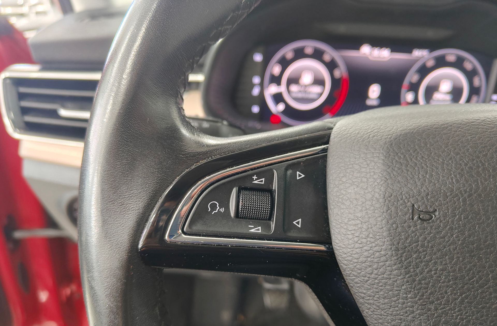 Škoda Kamiq 1.0 TSI Style - foto 23