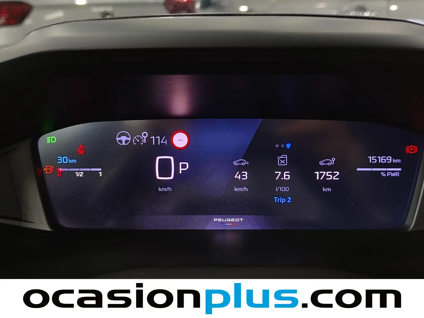 Foto Peugeot 2008 Peugeot 2008 Allure Hybrid eDCS6 (136 CV)