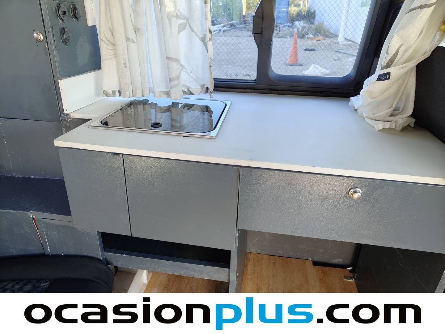 Equipamiento del Citroën Jumpy Citroën Jumpy Combi BlueHDI 150 Talla XL Confort (150 CV) Camperizada 4 Plazas