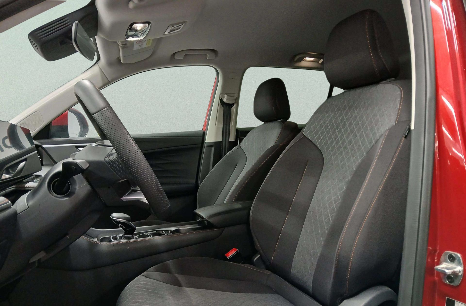 MG HS 1.5T Comfort DCT - foto 12