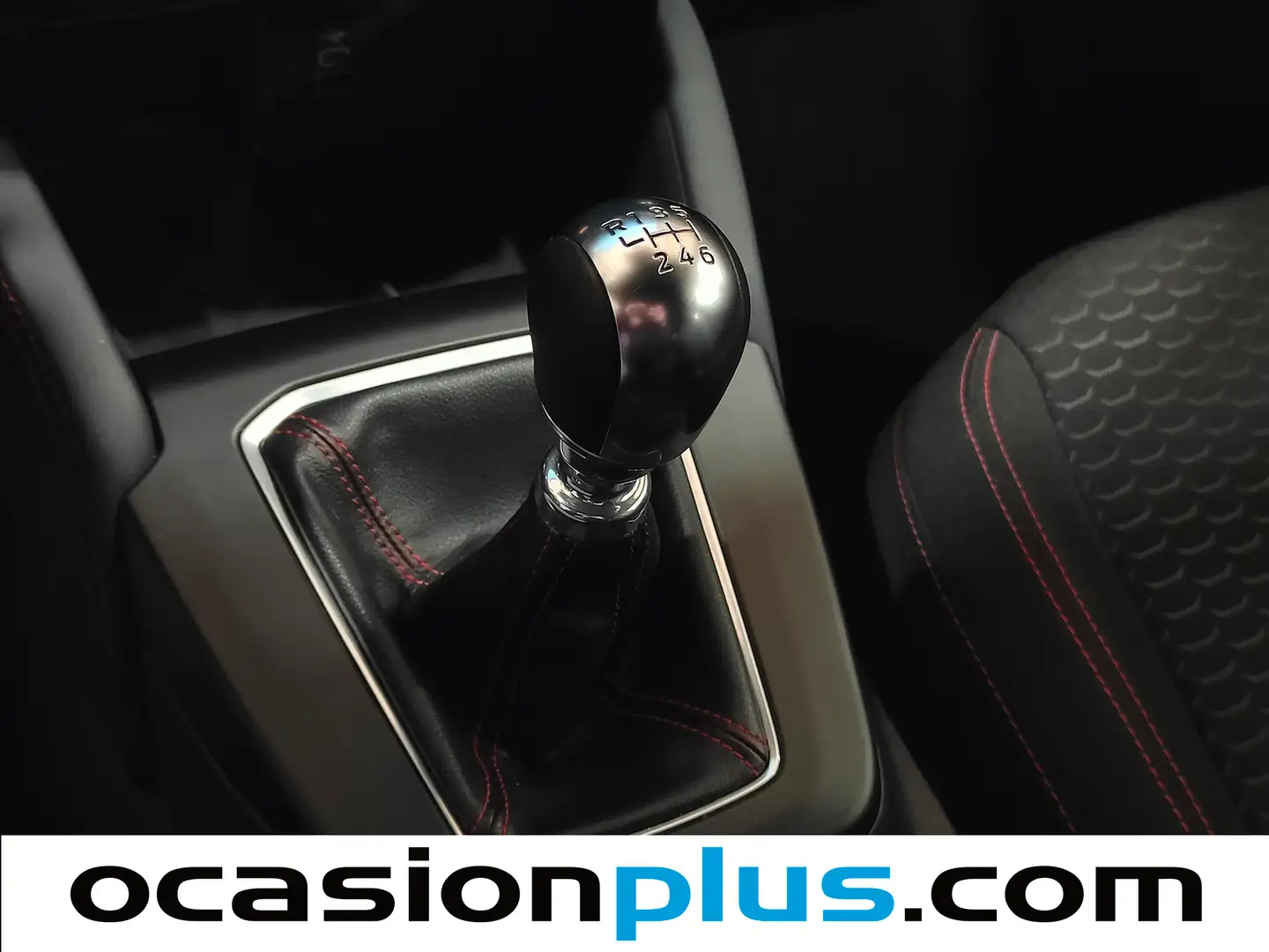 Foto Ford Kuga Ford Kuga 1.5T EcoBoost ST-Line 4x2 (150 CV)