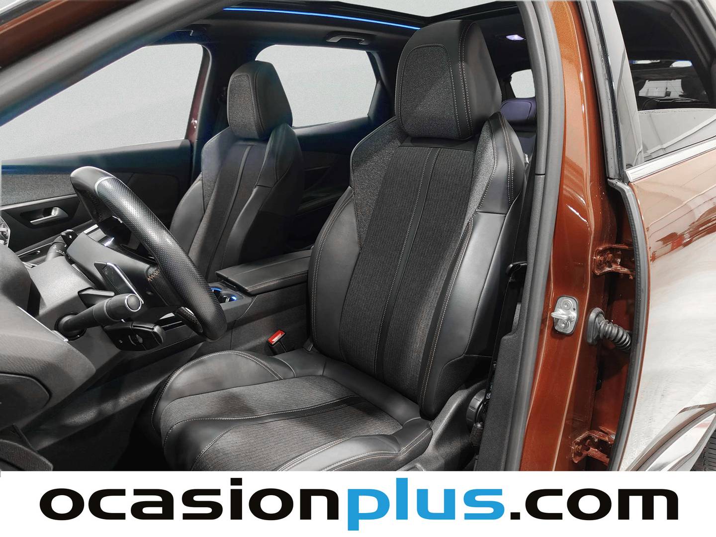 Foto asientos delanteros Peugeot 3008 Peugeot 3008 THP 165 GT Line S&S Auto (165 CV)