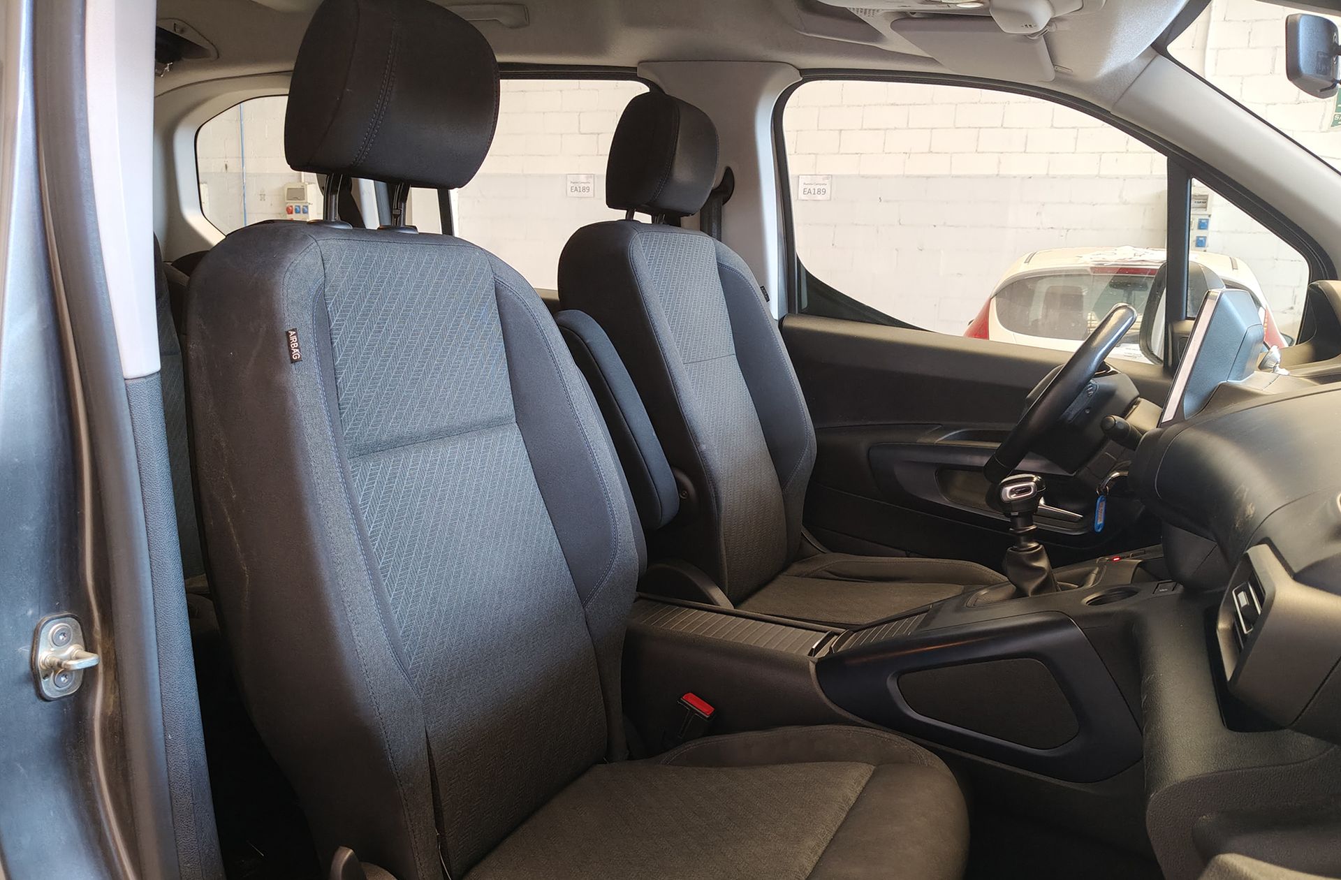 Peugeot Rifter PureTech 110 Allure Standard - foto 16