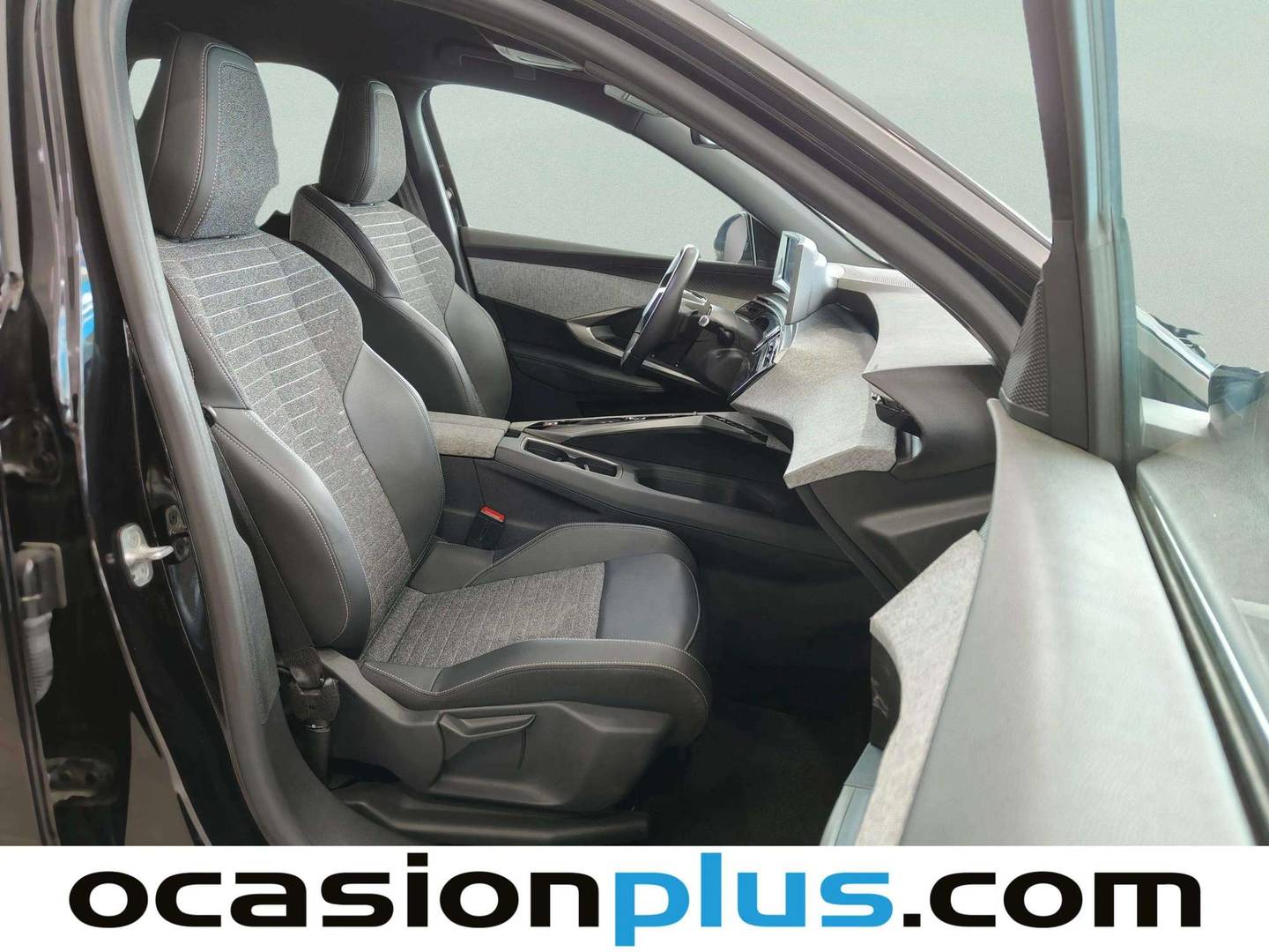 Peugeot 3008 Hybrid Peugeot 3008 Hybrid 145 Allure eDCS6 (145 CV) 2025