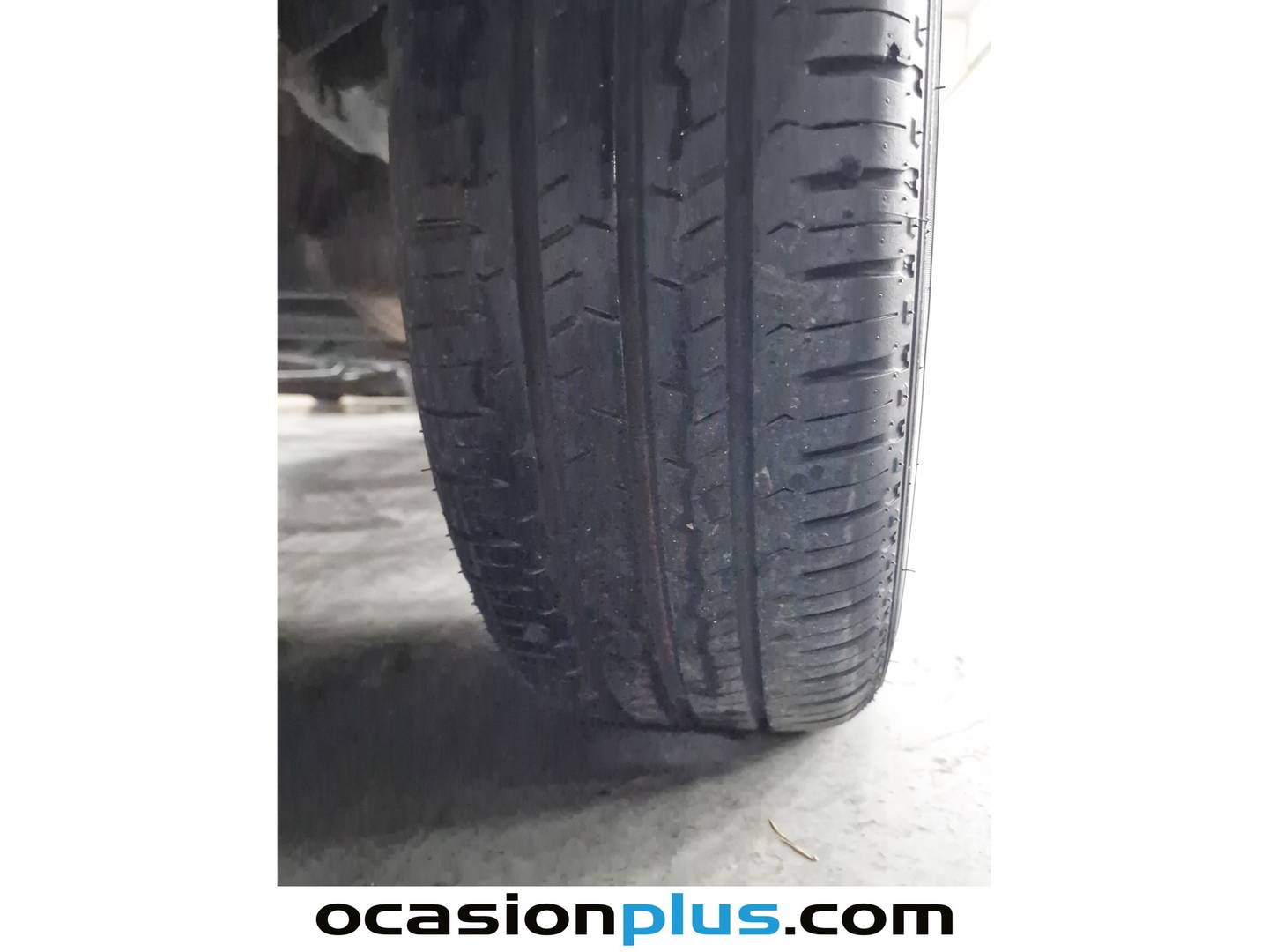 Iveco Daily Iveco Daily Furgon 35S 16H V 3520/H2 (156 CV) 3 Plazas de ocasión