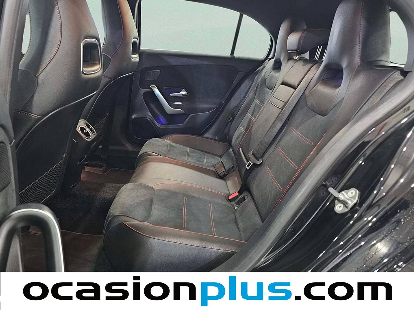 Foto asientos traseros Mercedes Clase A Mercedes Clase A 250 e (218 CV) Pack AMG