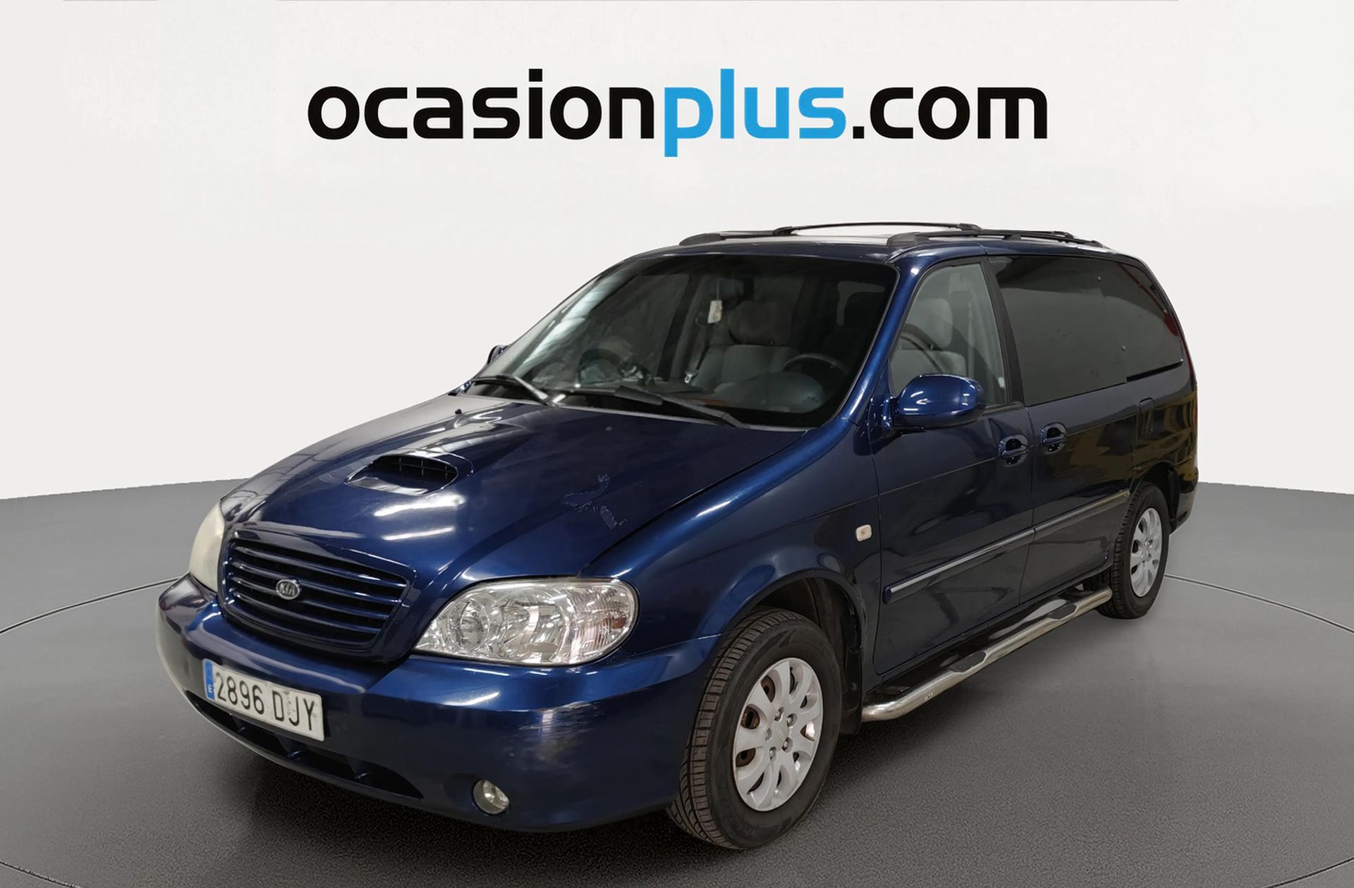 Kia Carnival 2.5 V6 LX 7 plazas