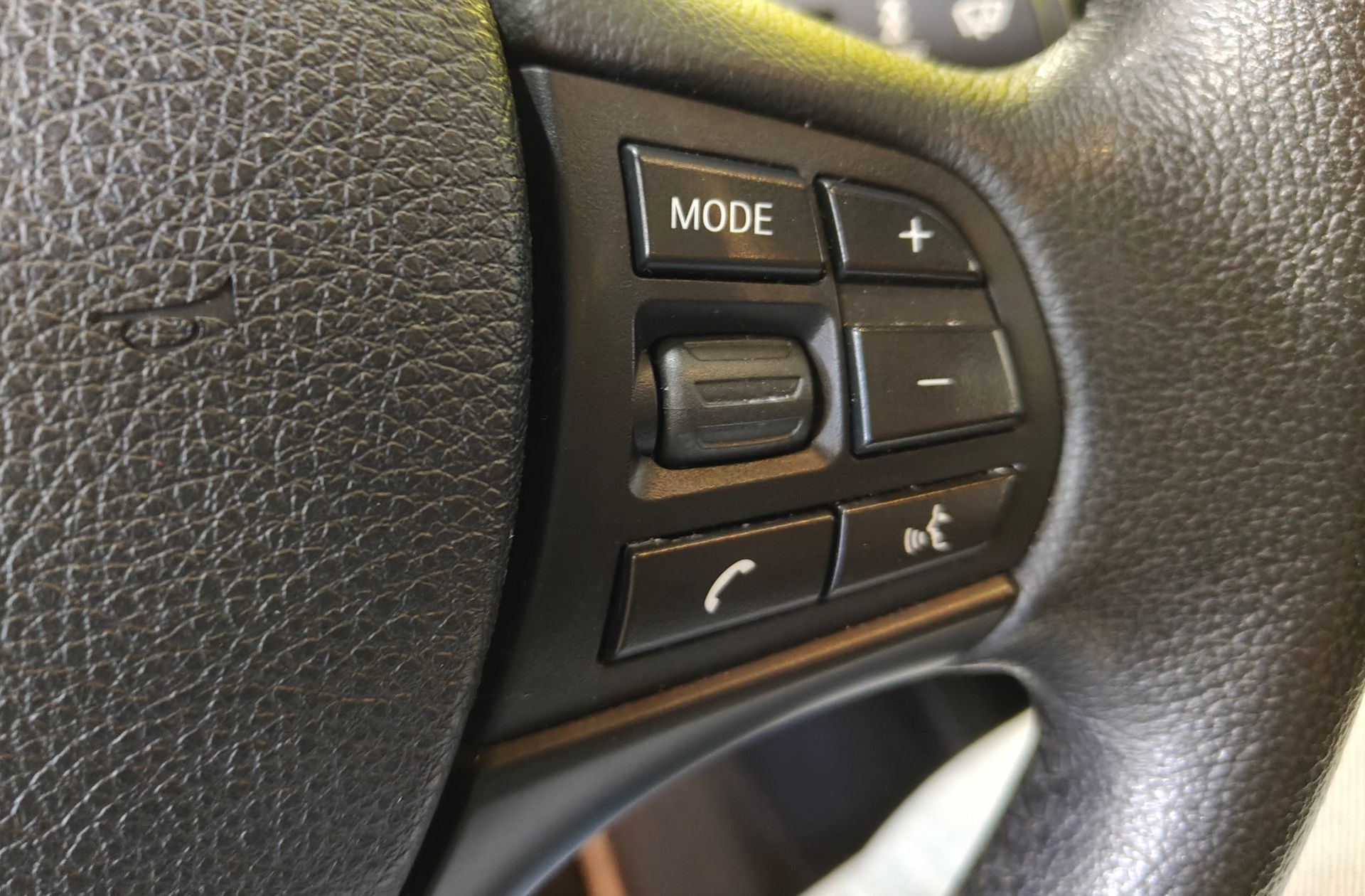 BMW Serie 1 118d xDrive - foto 25