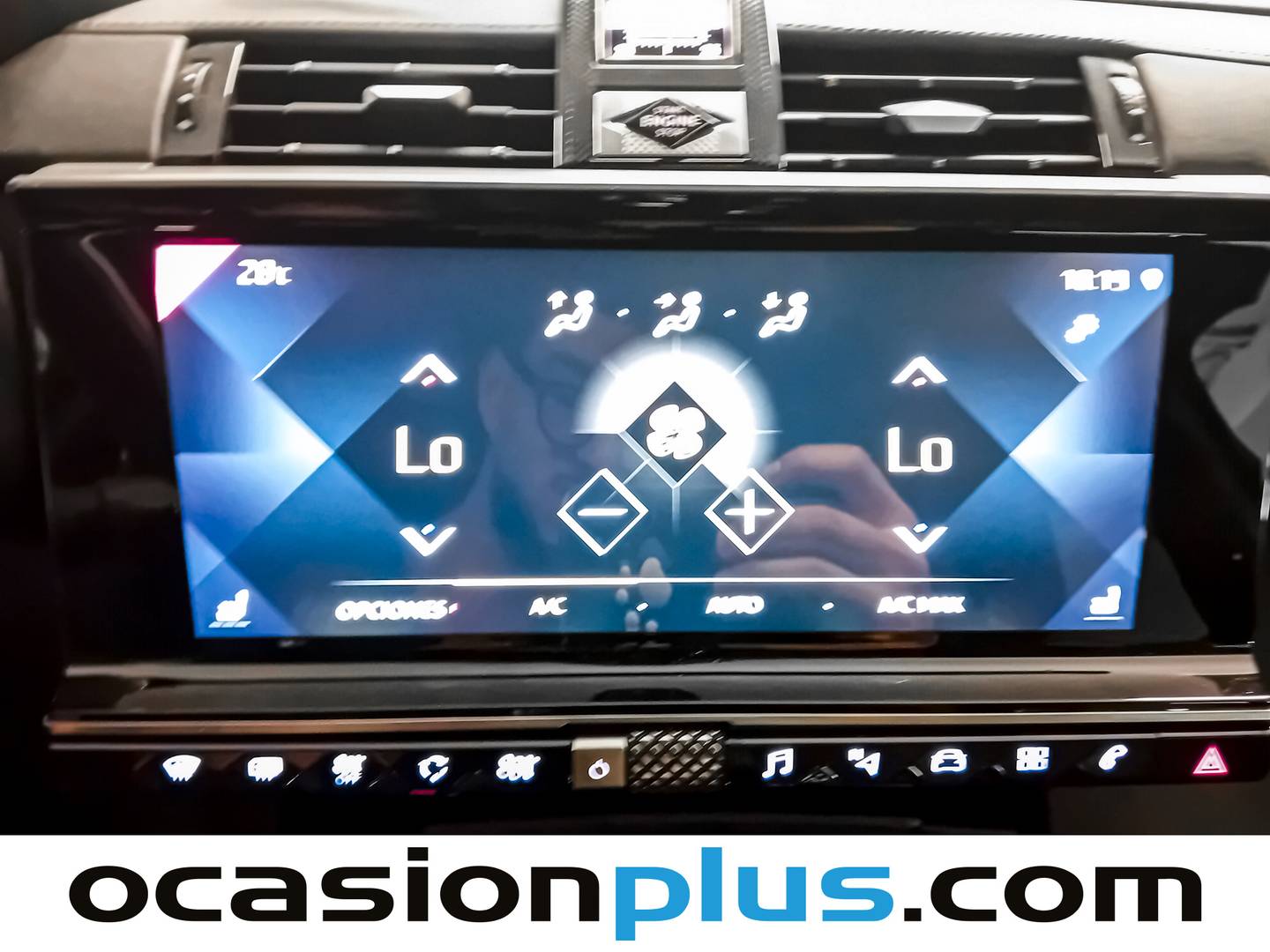 Foto DS DS 7 Crossback DS DS7 Crossback PureTech  (180CV) AT Bastille +