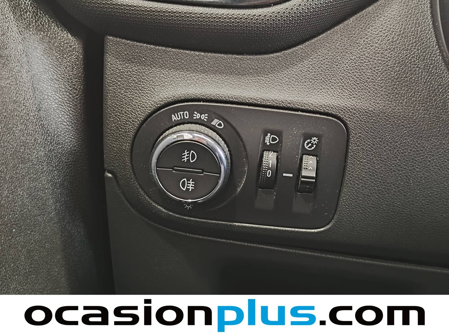 Opel Crossland X Opel Crossland X 1.2 S&S Design Line 120 Aniversario Auto (110 CV) de segunda mano