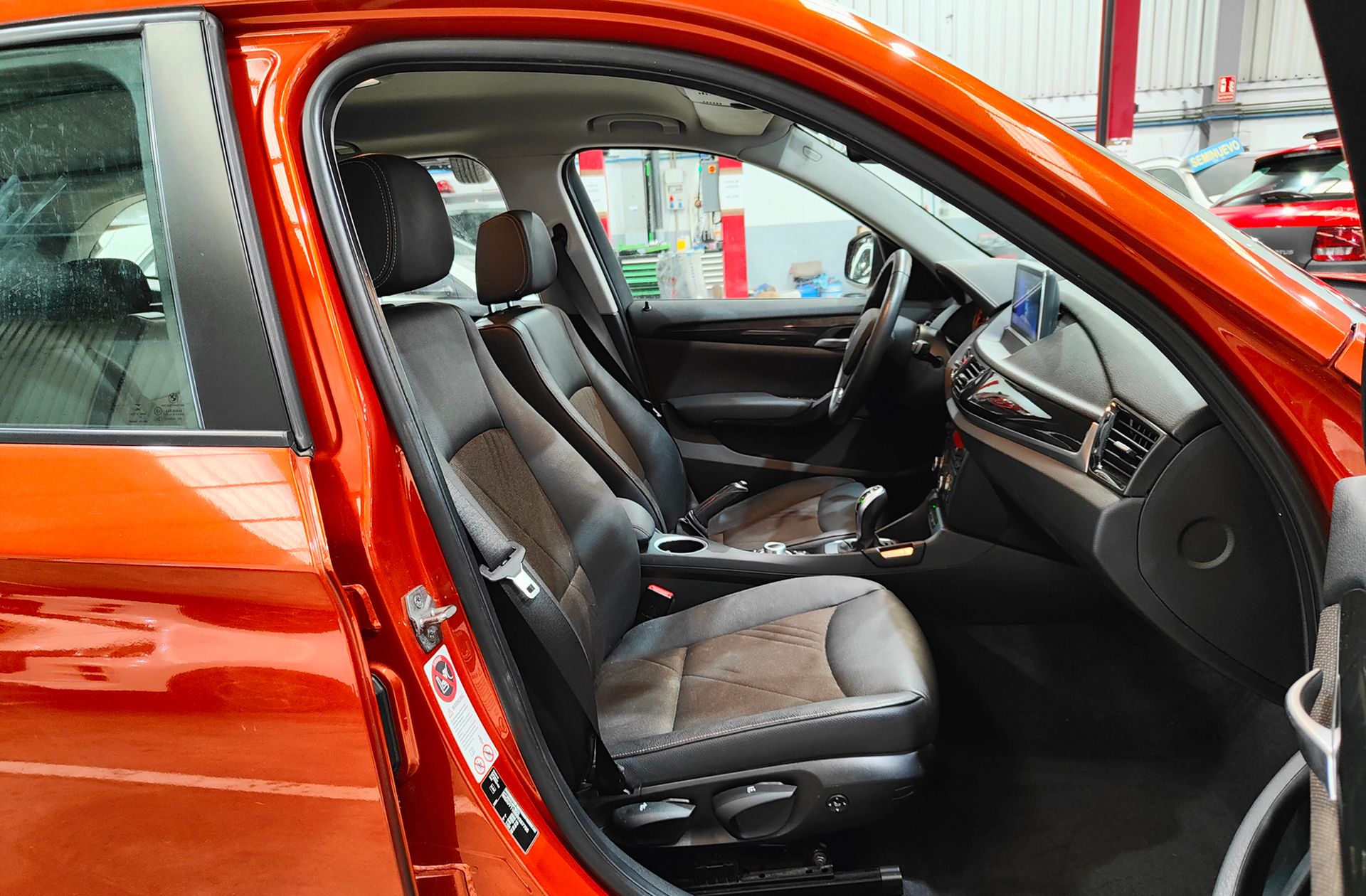 BMW X1 sDrive16d - foto 18