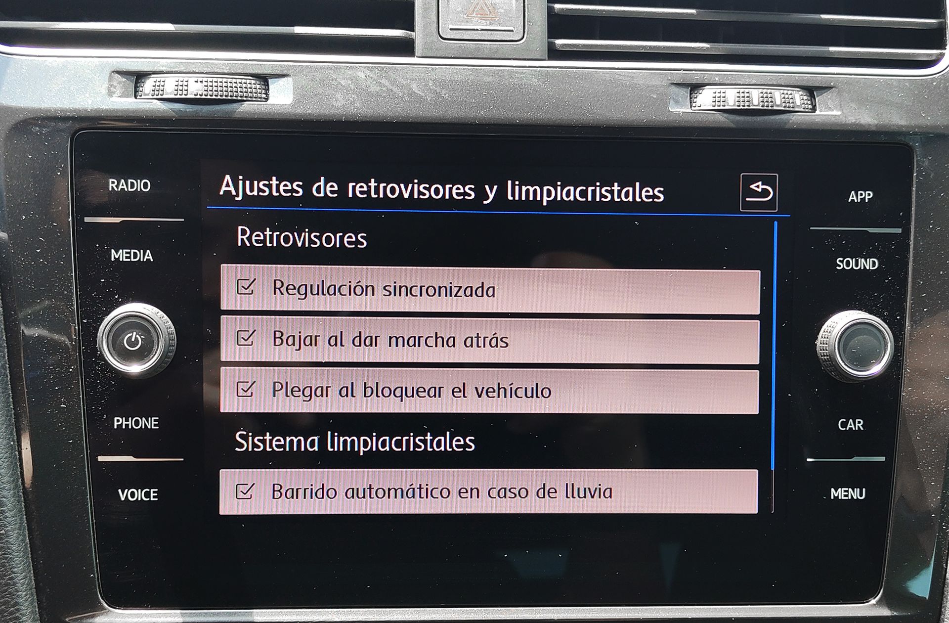 Volkswagen Golf Advance 1.4 TSI - foto 32
