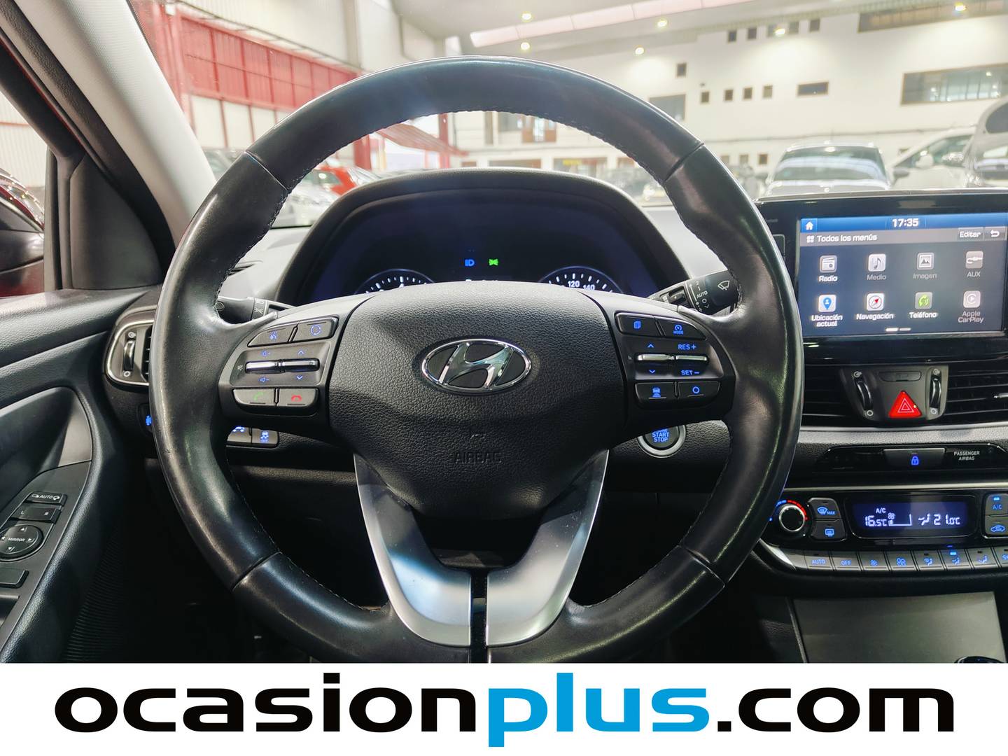 Foto Hyundai i30 Hyundai i30 Fastback 1.4 TGDI Style DCT (140 CV)