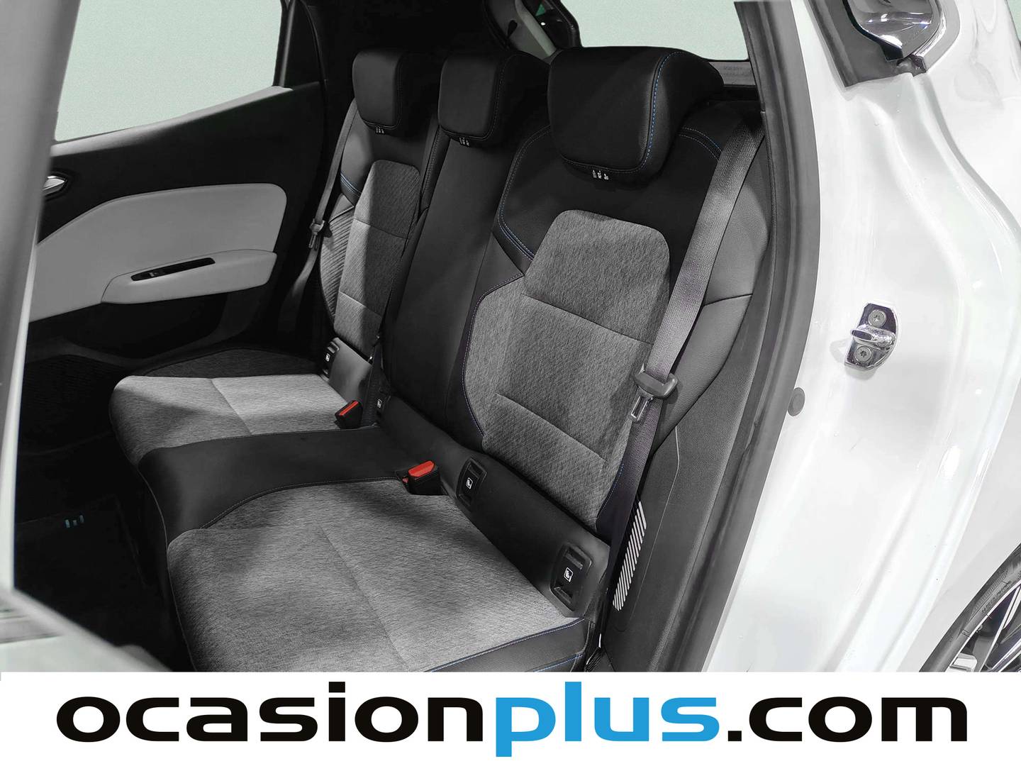 Foto asientos traseros Renault Clio Renault Clio SL Edition E-Tech Híbrido (140 CV)
