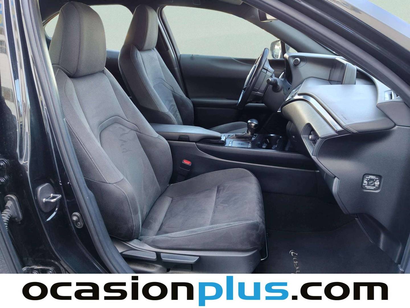 Lexus UX Lexus UX 250h Business 2WD (184 CV) automático