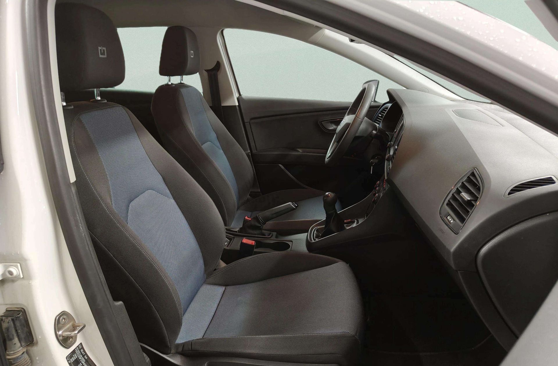 SEAT León ST ST 1.2 TSI Reference Connect - foto 17