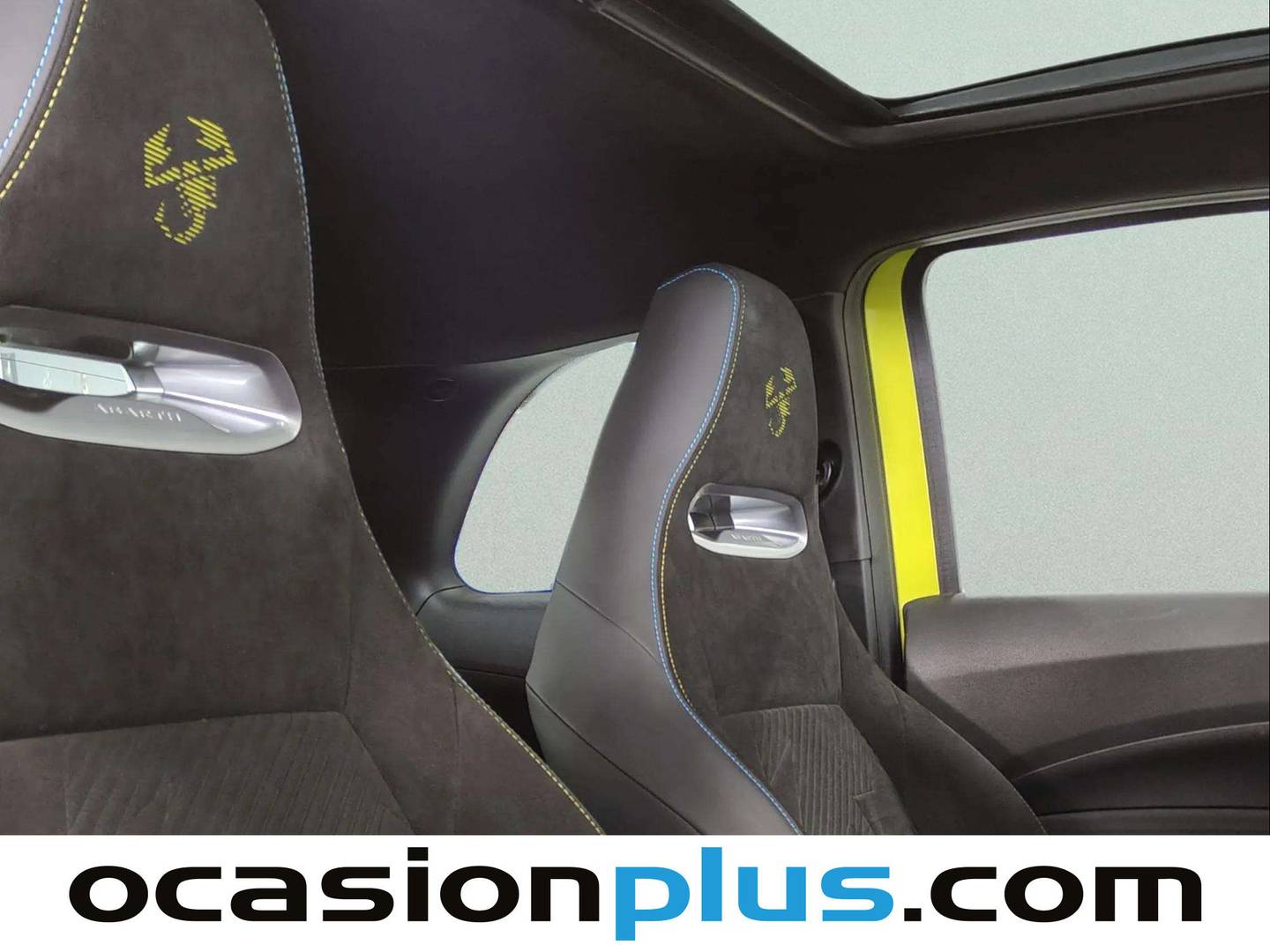 Extras del Abarth 500 Abarth 500e 42kwh Scorpionissima (155 CV)