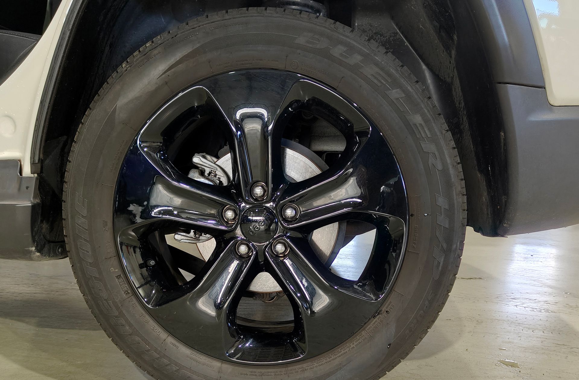 Jeep Compass 1.4 MultiAir Night Eagle 4x2 - foto 38