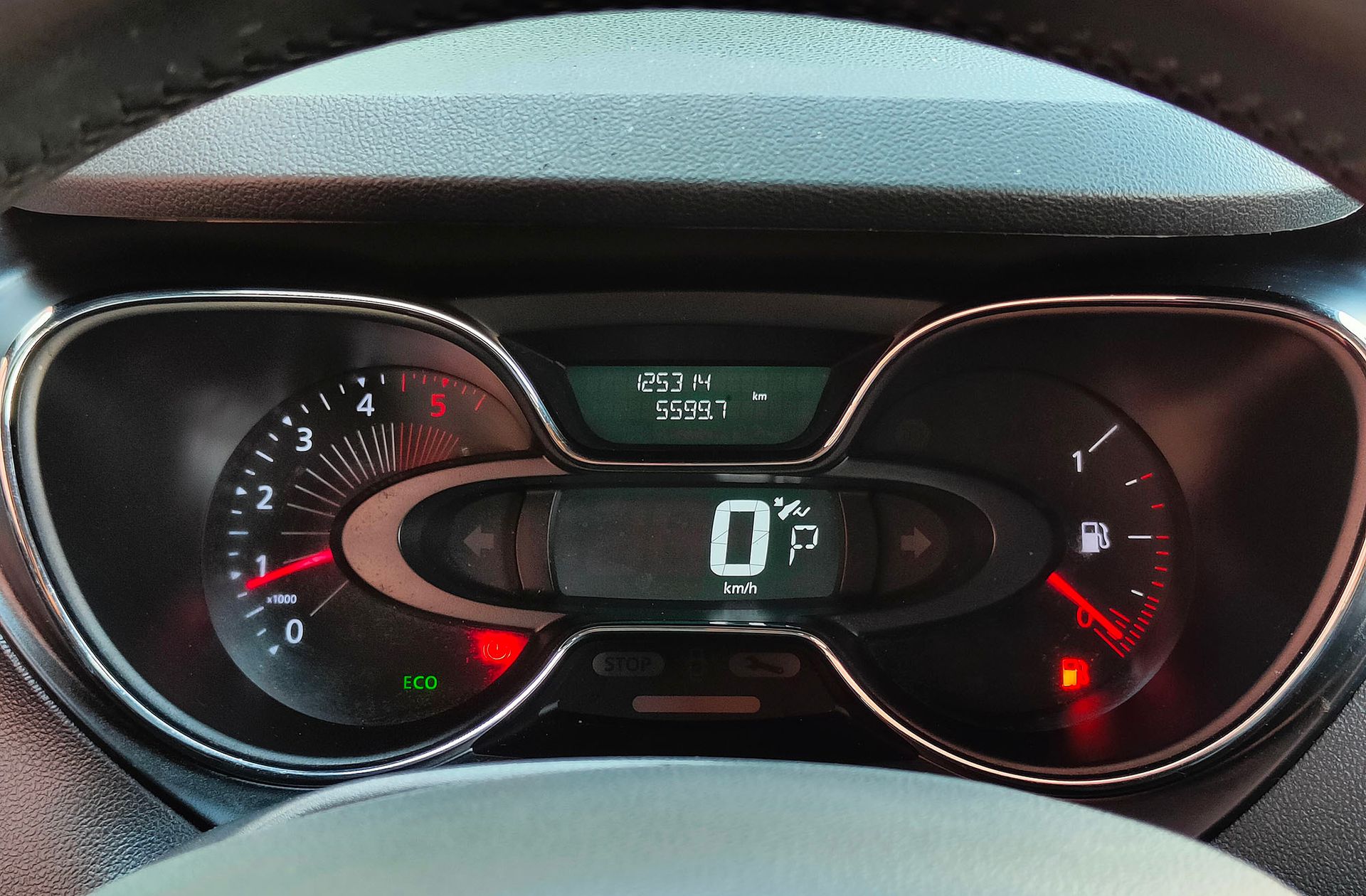 Renault Captur 1.5 dCi Energy Xmod EDC - foto 28