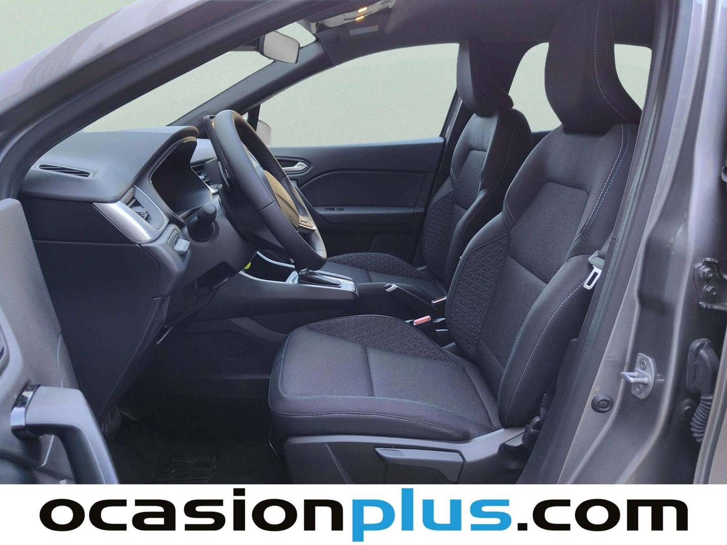 Foto asientos delanteros Renault Captur Renault Captur Evolution TCe 160 Mild Hybrid EDC (160 CV)